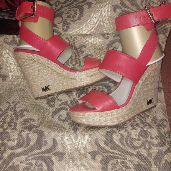 Michael Kors Orange Wedge Sandals - Picture 1 of 8